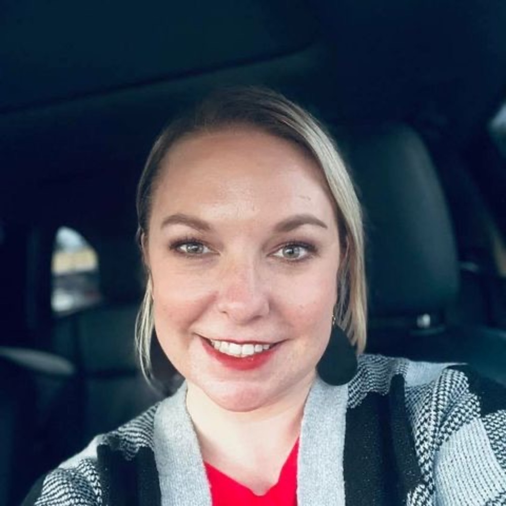 Meet your Posher, Tiffany